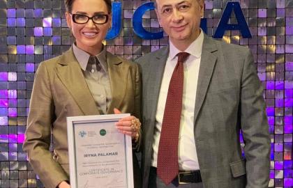 Ірина Паламар отримала сертифікат про закінчення  Української академії корпоративного управління (UCGA)