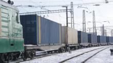 «Укрзализныце» приказали немедленно решить проблему с перевозками аграрных грузов 
